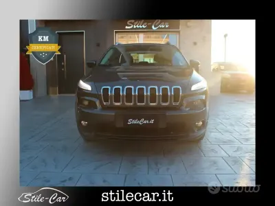 Usado Jeep Cherokee Longitude 170 CV (125 kW) 2015 Gris SUV