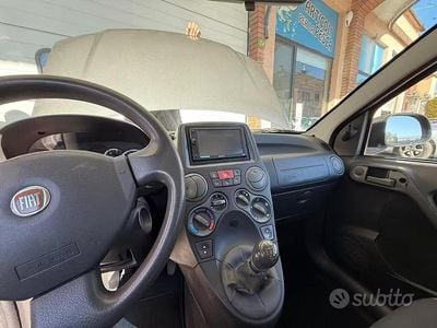 Occasion Fiat Panda 69 ch (50 kW) 2011 Citadine