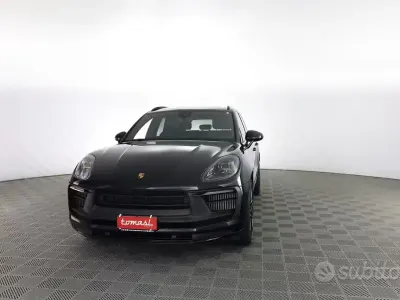 Usata Porsche Macan 441 CV (324 kW) 2021 Nero SUV