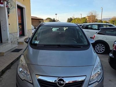 Usata Opel Meriva Cosmo 120 CV (88 kW) 2013 Grigio Monovolume