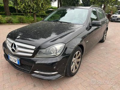 Mercedes C200