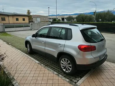 Usata VW Tiguan 110 CV (80 kW) 2014 Grigio SUV