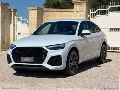 Begagnad Audi Q5 S-line plus 204 HK (150 kW) 2022 Vit SUV