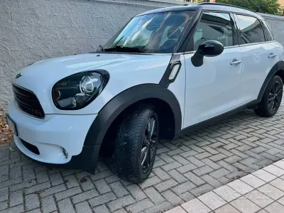 Usata Mini Countryman 111 CV (81 kW) 2014 Bianco SUV