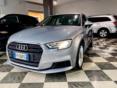 Usata Audi A3 S-Line 115 CV (84 kW) 2019 Grigio Berlina