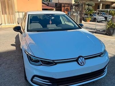 Usata VW Golf VIII Style 131 CV (96 kW) 2021 Bianco Berlina