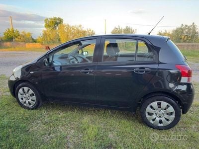Usata Toyota Yaris 2009 Nero Berlina