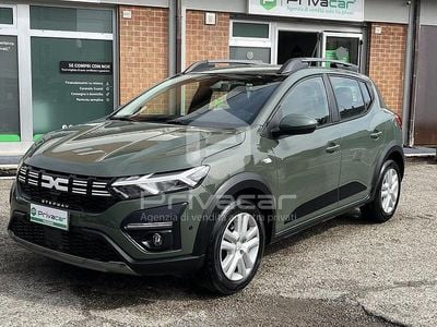 Usata Dacia Sandero Expression 100 CV (73 kW) 2024 Verde Berlina