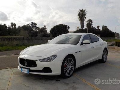 Usata Maserati Ghibli 410 CV (301 kW) 2015 Bianco Berlina