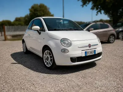 Usata Fiat 500 Lounge 75 CV (55 kW) 2009 Bianco Cabrio