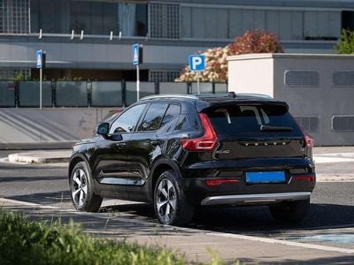 Usata Volvo XC40 Core 129 CV (94 kW) 2023 Nero SUV