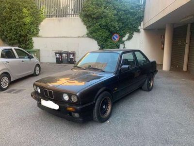 usata BMW 318 318 E30 is 1990