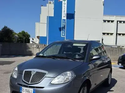 Usata Lancia Ypsilon 60 CV (44 kW) 2008 Utilitaria