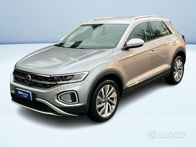Usata VW T-Roc Style 110 CV (80 kW) 2022 Argento metallizzato SUV