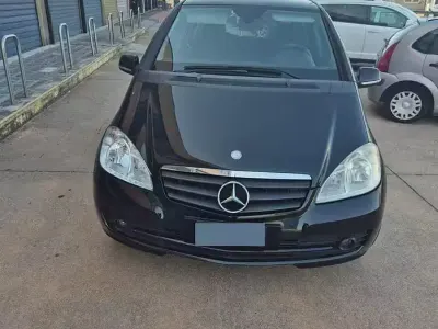 Usata Mercedes A150 95 CV (69 kW) 2008 Nero Berlina