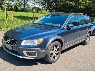 Usata Volvo XC70 Summum 215 CV (158 kW) 2013 Blu Station wagon