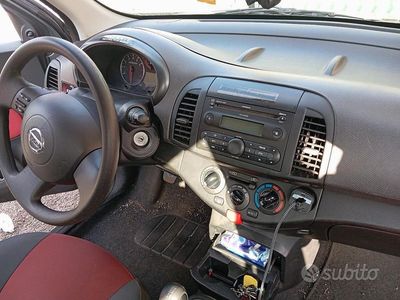 Usata Nissan Micra Comfort 60 CV (44 kW) 2007 Grigio Utilitaria