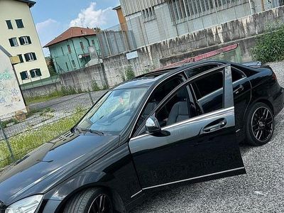 Usata Mercedes C220 170 CV (125 kW) 2009 Nero Berlina