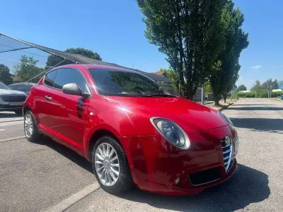 Second-hand Alfa Romeo MiTo 84 CP (61 kW) 2015 Roșu Hatchback