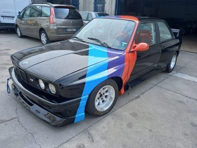 BMW 325