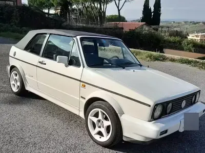 Usata VW Golf Cabriolet 73 CV (53 kW) 1992 Cabrio