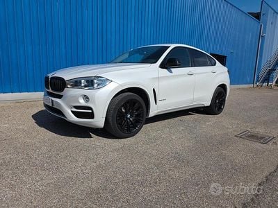 Begagnad BMW X6 249 HK (183 kW) 2018 Vit SUV