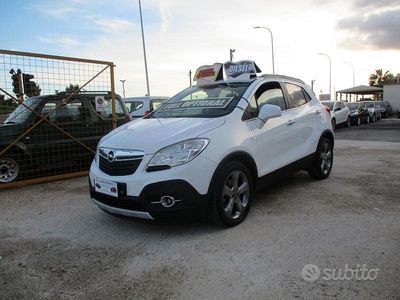 Usata Opel Mokka Cosmo 131 CV (96 kW) 2013 Bianco SUV
