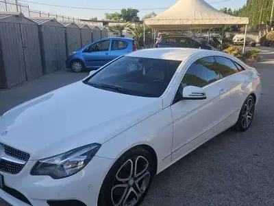 Usata Mercedes E220