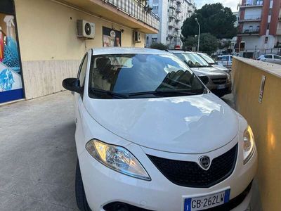 usata Lancia Ypsilon 1.2 Black and Noir s&s 69cv