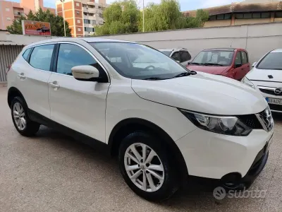 Usata Nissan Qashqai Visia 110 CV (80 kW) 2016 Bianco SUV