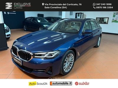 Usata BMW 530e Luxury Line 292 CV (214 kW) 2021 Blu Station wagon