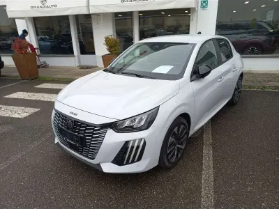 Usata Peugeot 208 Business-Line 110 CV (80 kW) 2025 Bianco Utilitaria