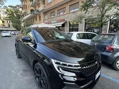 Usata Renault Austral Techno Esprit Alpine 200 CV (147 kW) 2023 SUV
