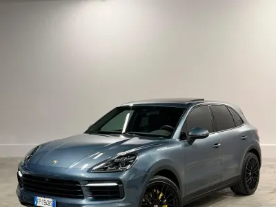 Usata Porsche Cayenne 340 CV (250 kW) 2018 Blu SUV