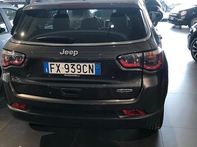 Usata Jeep Compass 120 CV (88 kW) 2019 Grigio SUV