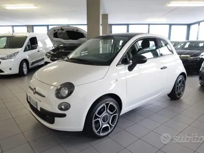 Usata Fiat 500 Lounge 69 CV (50 kW) 2010 Bianco Berlina