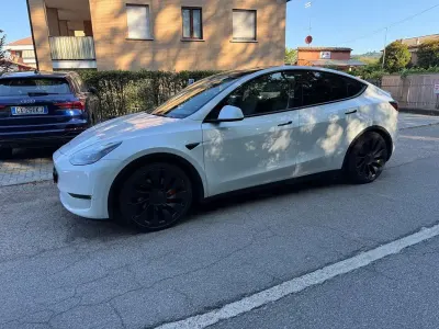 Usata Tesla Model Y Performance 155 kW (211 CV) 2022 Bianco SUV