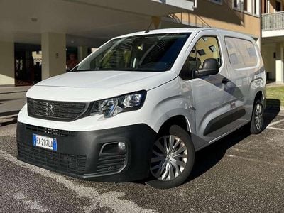 Usata Peugeot Partner 99 CV (72 kW) 2019 Bianco Monovolume