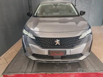 Usata Peugeot 3008 Allure 131 CV (96 kW) 2022 Grigio SUV