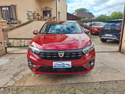 Usata Dacia Sandero Comfort 101 CV (74 kW) 2022 Rosso Berlina