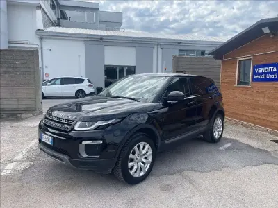 Usata Land Rover Range Rover evoque HSE 150 CV (110 kW) 2017 Nero metallizzato SUV