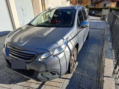 Usata Peugeot 2008 Allure 99 CV (72 kW) 2016 Grigio SUV