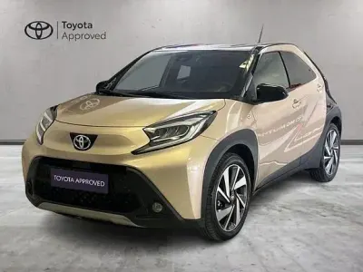 Usata Toyota Aygo X Lounge 72 CV (52 kW) 2024 Other SUV