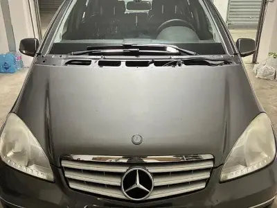 Usata Mercedes A180 109 CV (80 kW) 2011 Grigio Utilitaria
