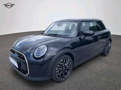 Usata Mini Cooper S Favoured 204 CV (150 kW) 2024 Other Utilitaria