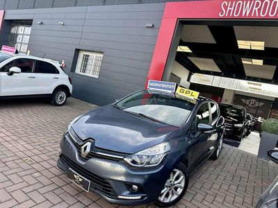 Usata Renault Clio IV Business 90 CV (66 kW) 2019 Grigio Berlina