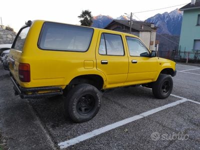 Usata Toyota 4 Runner 83 CV (61 kW) 1993 Giallo SUV