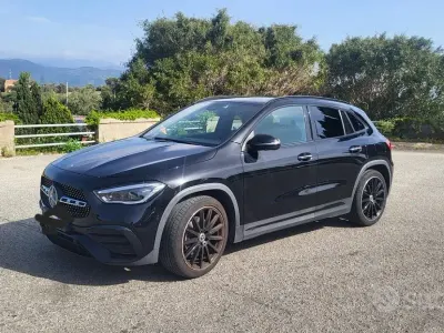 Begagnad Mercedes GLA220 AMG line 190 HK (139 kW) 2022 Svart SUV