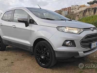 Usata Ford Ecosport Titanium 95 CV (69 kW) 2016 Grigio SUV