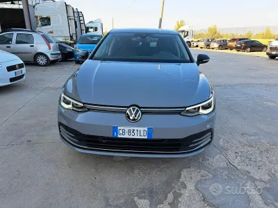 Brugt VW Golf VII Style 116 HK (85 kW) 2020 Grå Sedan